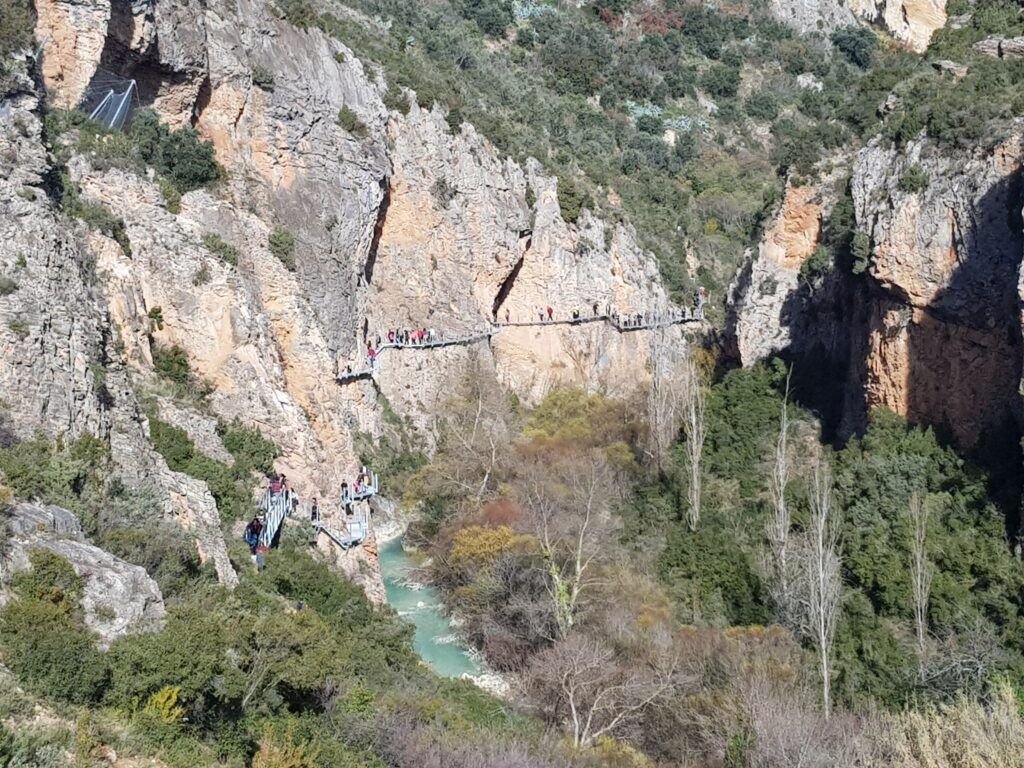 Ruta por las pasarelas del río Vero en Alquezar