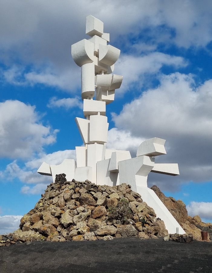 Vista del Monumento al Campesino en Lanzarote, una obra de César Manrique en honor a los agricultores de la isla