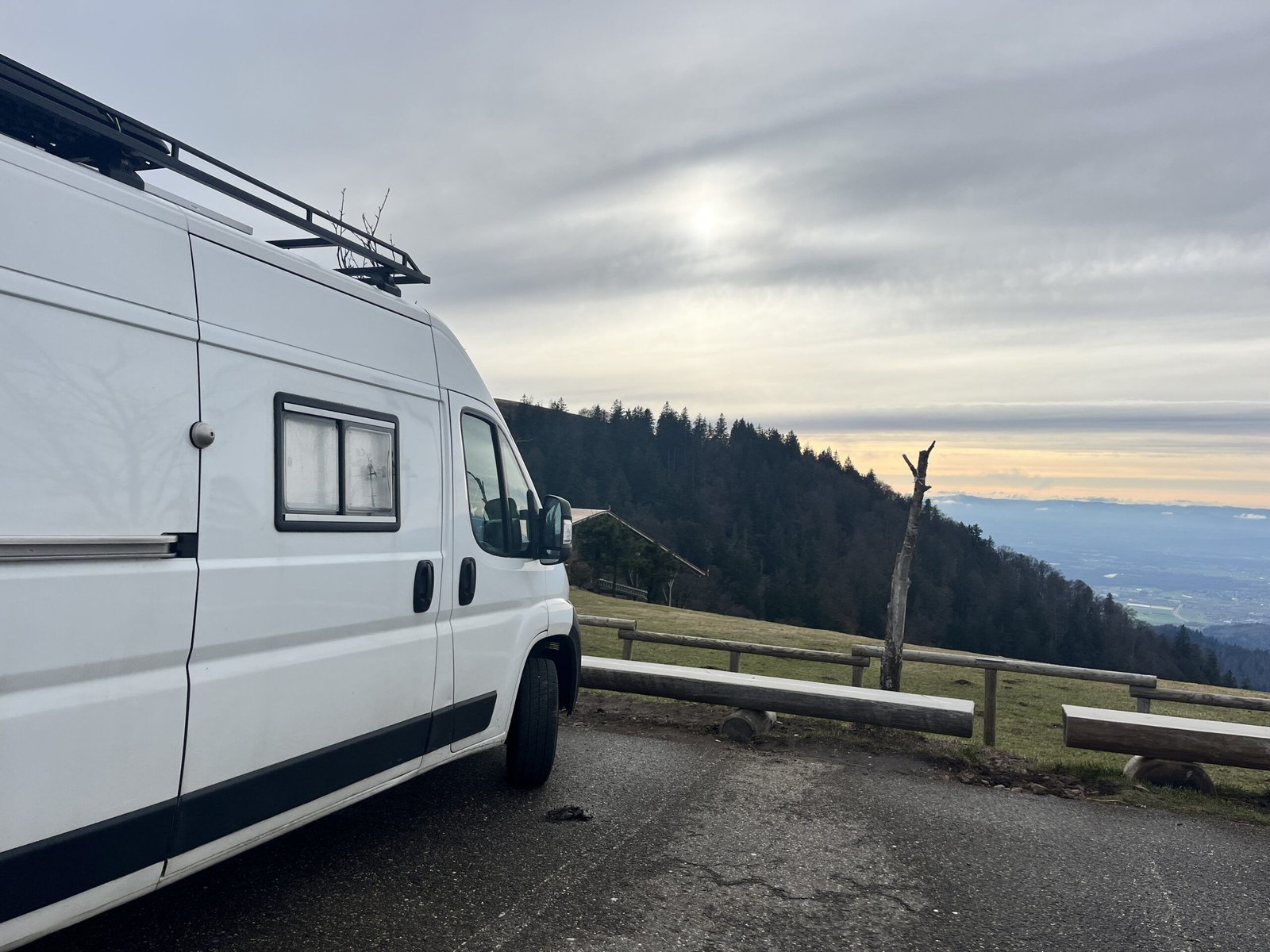 Área para campers en Alemania con servicios básicos