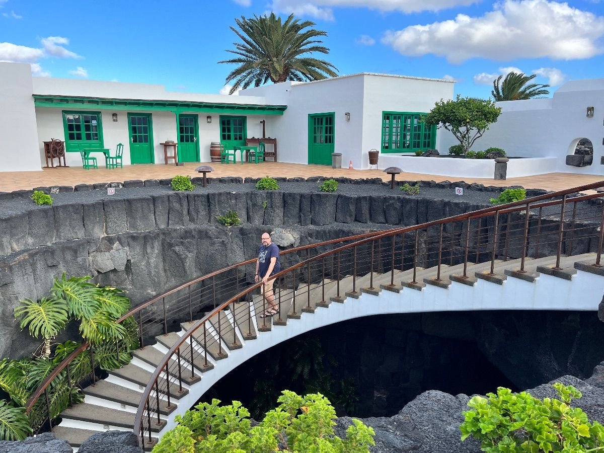 Monumento al Campesino en Lanzarote, obra de César Manrique en honor a los agricultores de la isla.