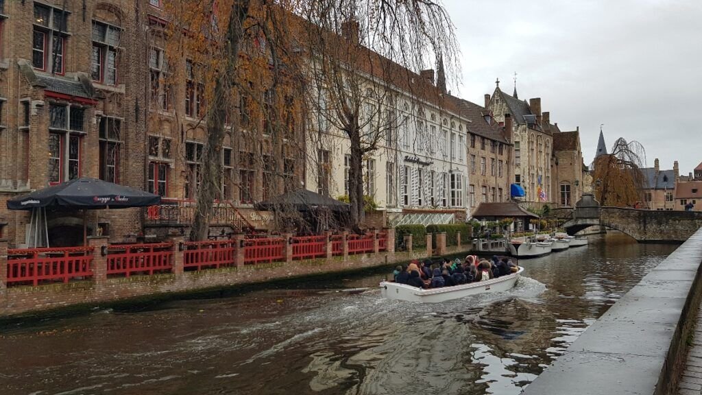 Como ir de Bruselas a Brujas